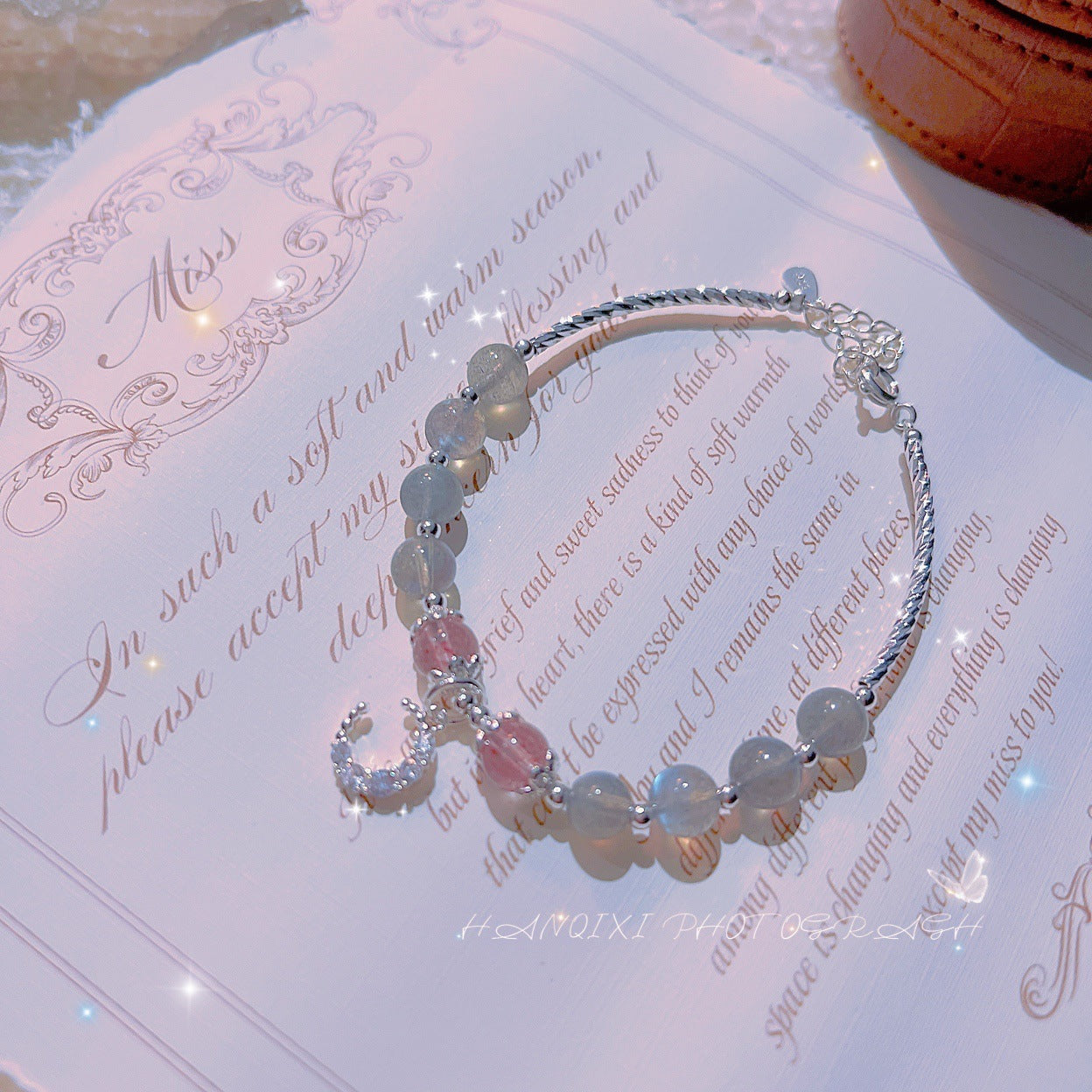 FJHDIY010 Strawberry Crystal Moonstone Bracelet 8mm