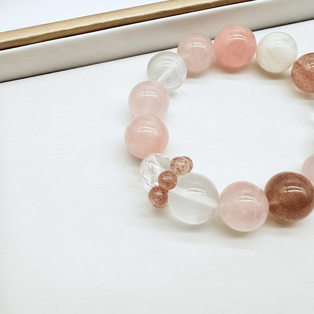 【予約販売商品】OS0001 オリジナルの天然石ブレスレット「愛と幸運」